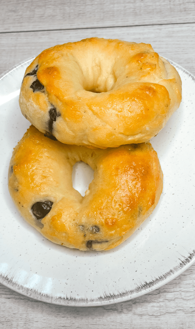 Blue Berry Bagel