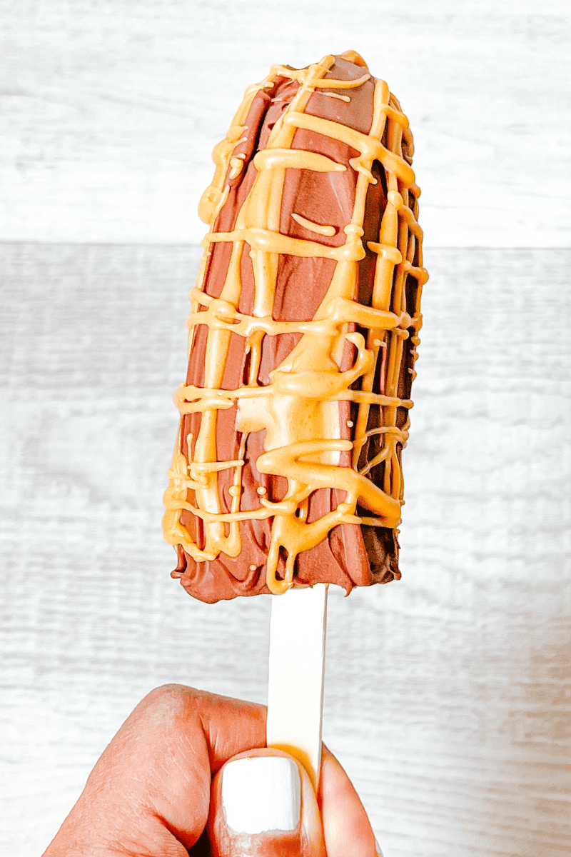 Frozen Banana Reese's Popsicles